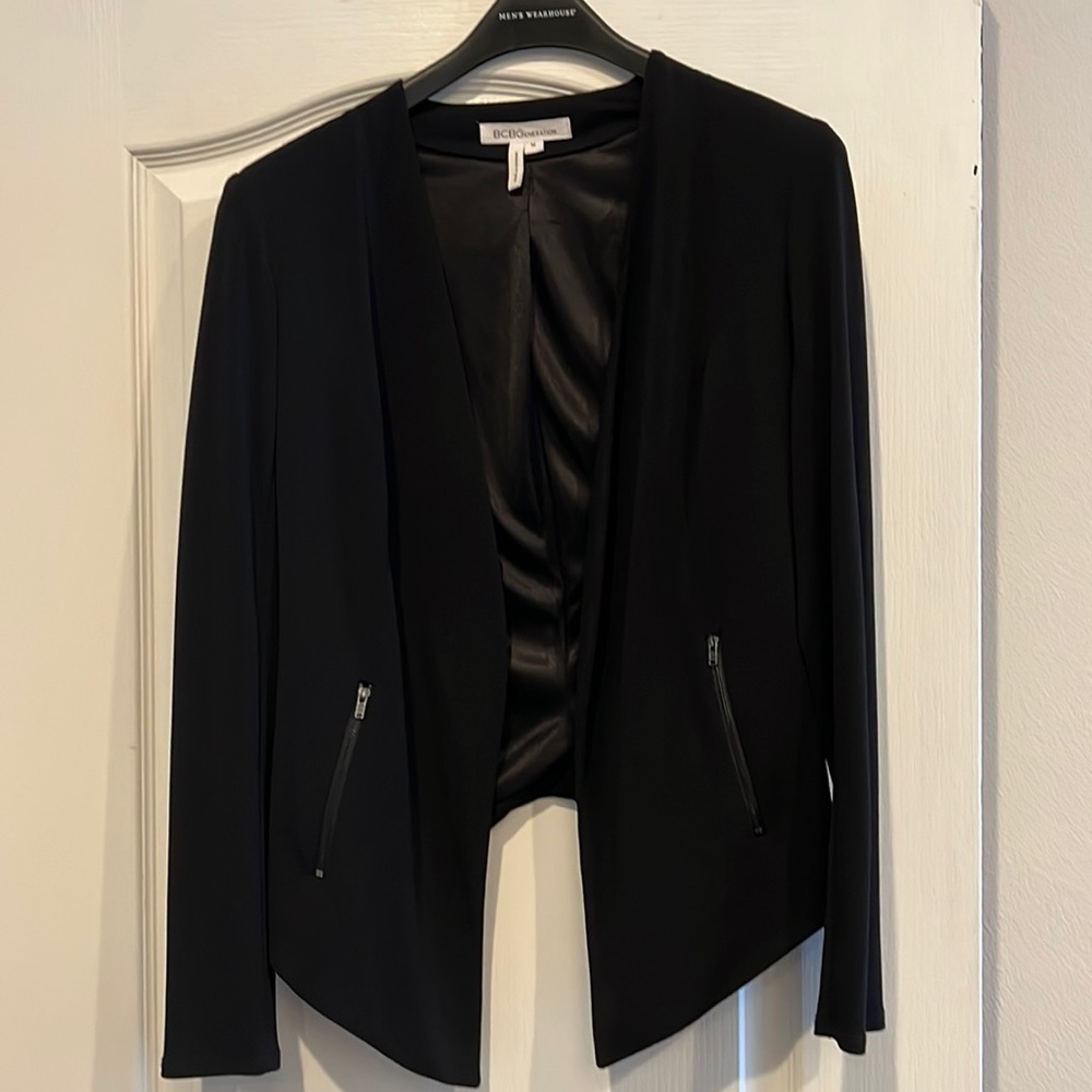 BCBG GENERATION SIZE MED BLAZER
